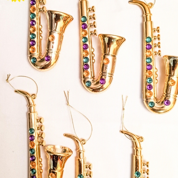 6 Mardi Gras Gold Jazz Saxophone Ornaments | Wedding Gift Baskets Party Favors - Picture 6 of 7